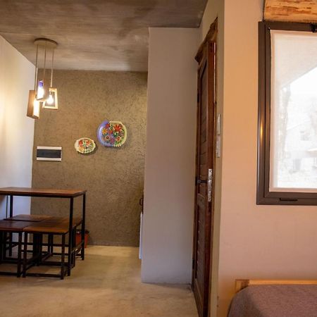 Hotel Tulmas ティルカラ エクステリア 写真